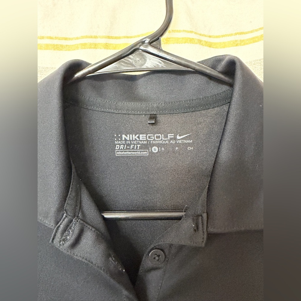 Nike Women's Black Golf Polo - Picture 3 of 4